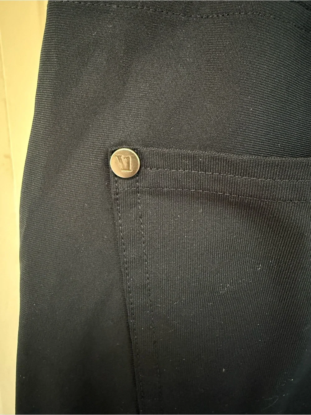 Vuori Navy Slim Stretch Chinos with Cream Tee